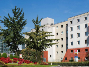 Отель ibis Paris Saint-Denis Stade Sud  Сен-Дени